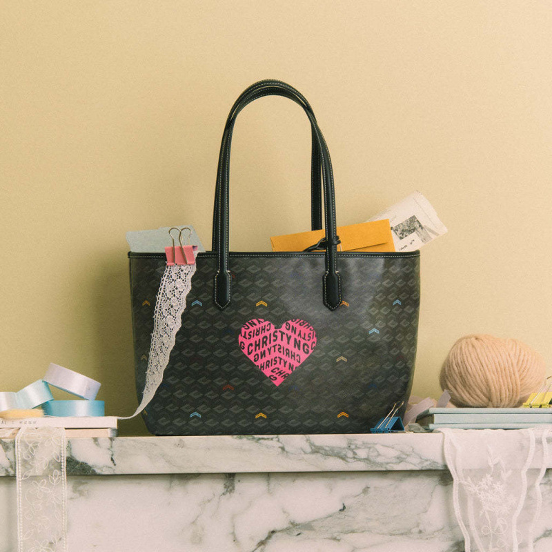 Bento Box - Printed Heart-shaped Letters Outdoor Large Capacity